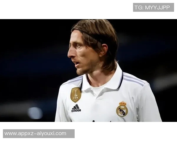 扎扎罗尼直言米兰缺少莫德里奇和中锋将难以重返巅峰